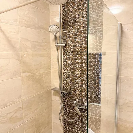 아파트 Sunny Flat With Terrace & Park View Near Centre 프라하